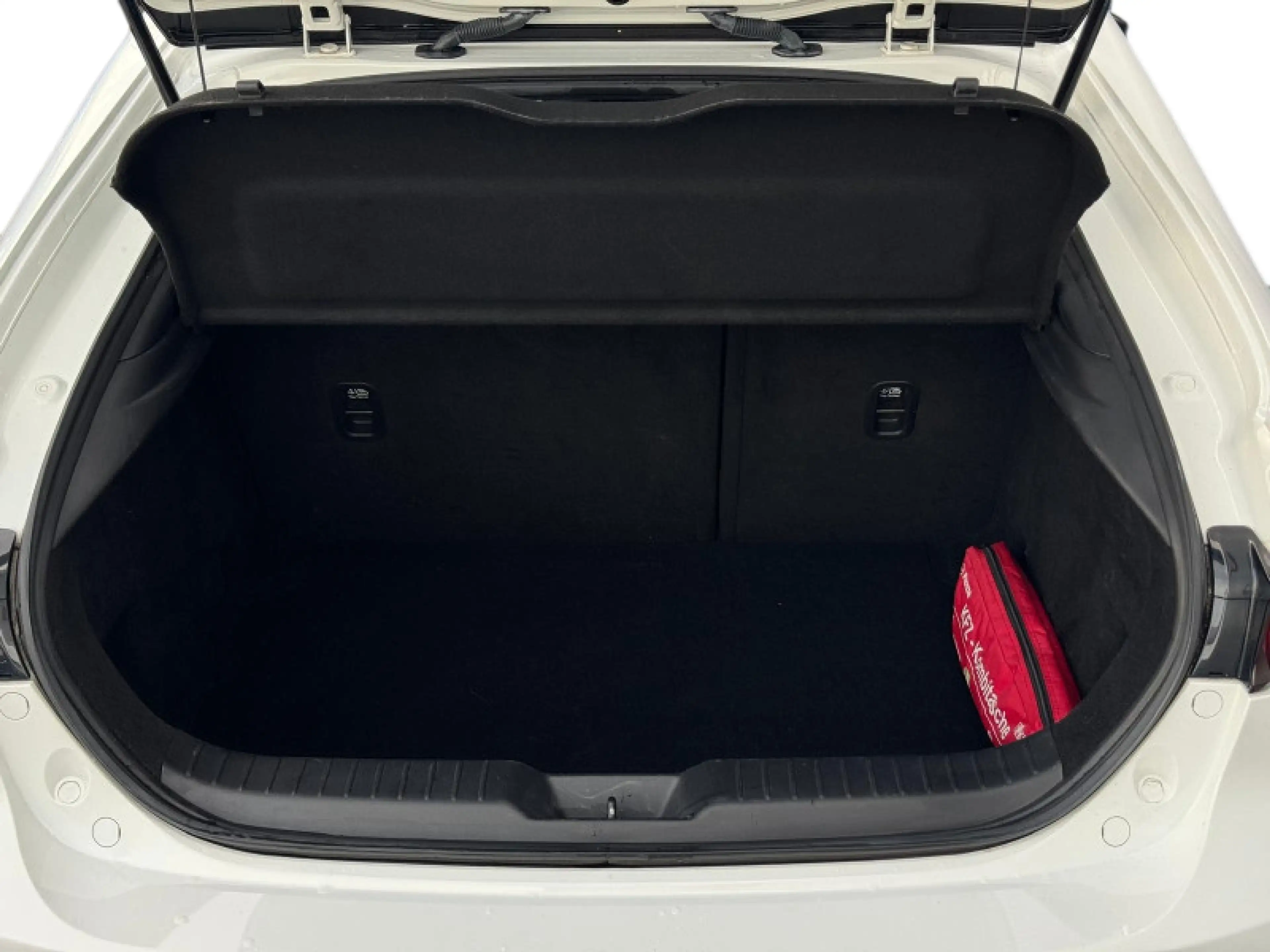 Mazda 3 HOMURA 122 — photo 14