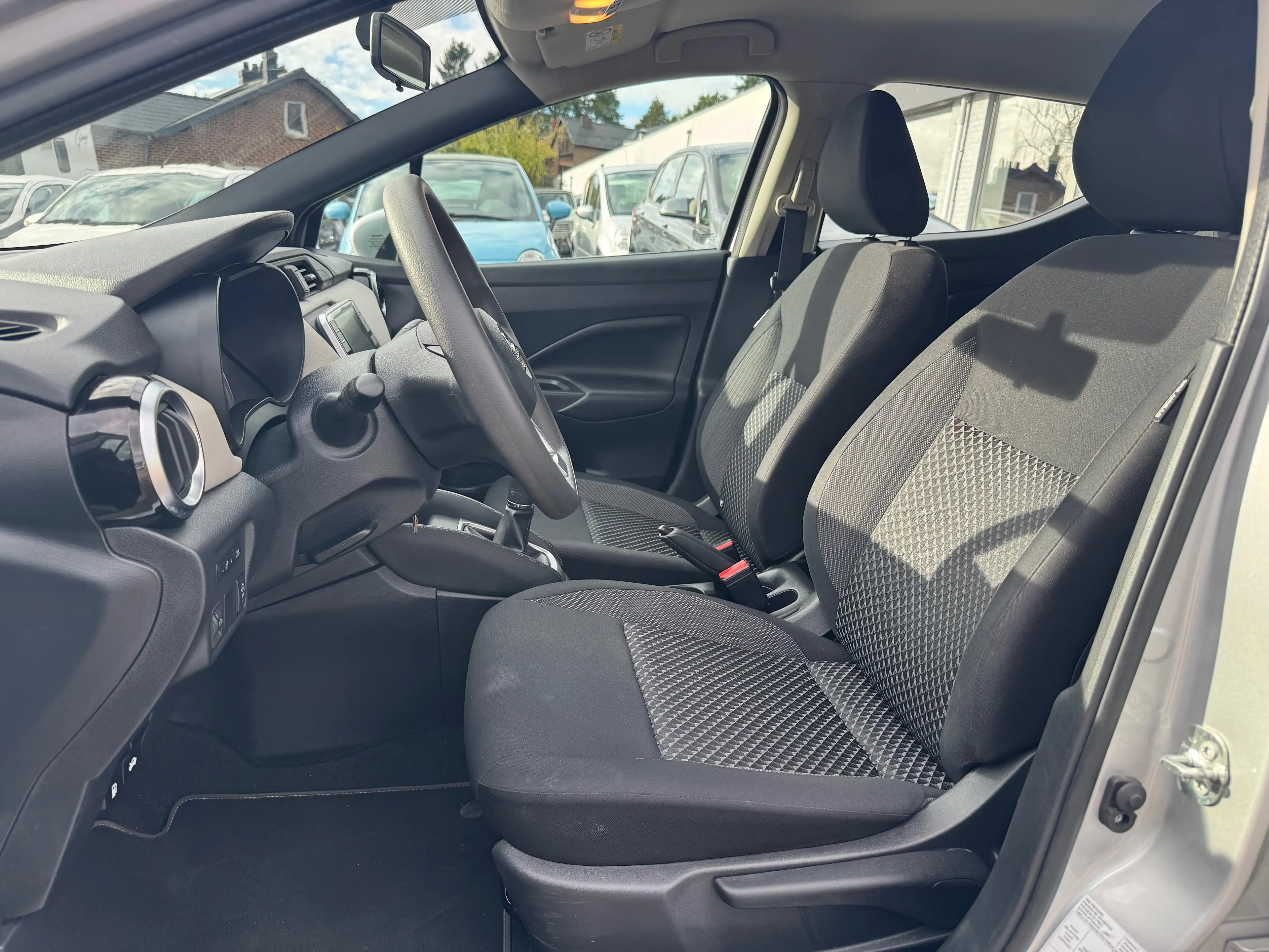 Nissan Micra 1.0 IG-T ACENTA / 6D / NAV / AIRCO / CARPLAY / CRUISE / GARANTIE — photo 6