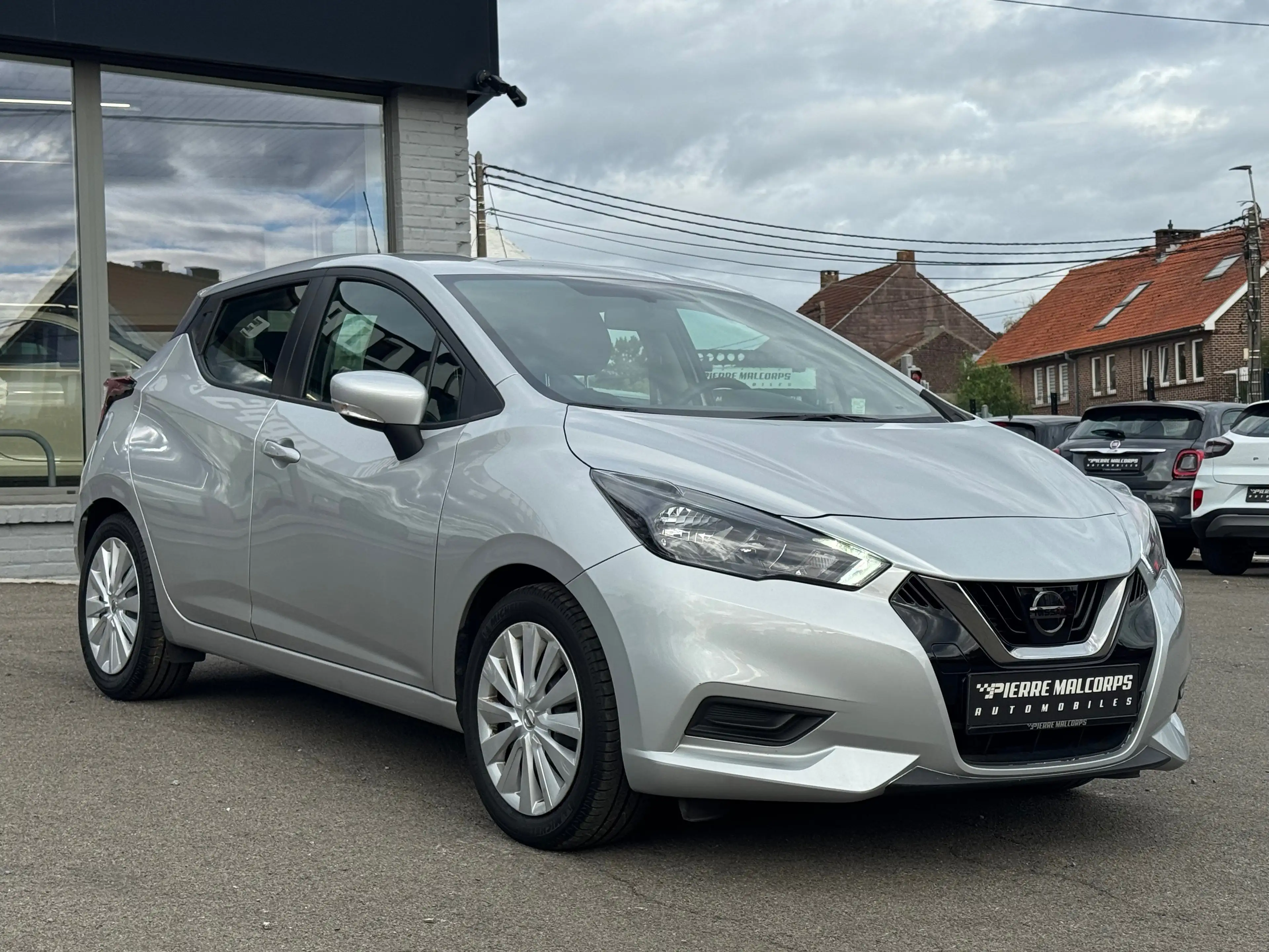 Nissan Micra 1.0 IG-T ACENTA / 6D / NAV / AIRCO / CARPLAY / CRUISE / GARANTIE — photo 4