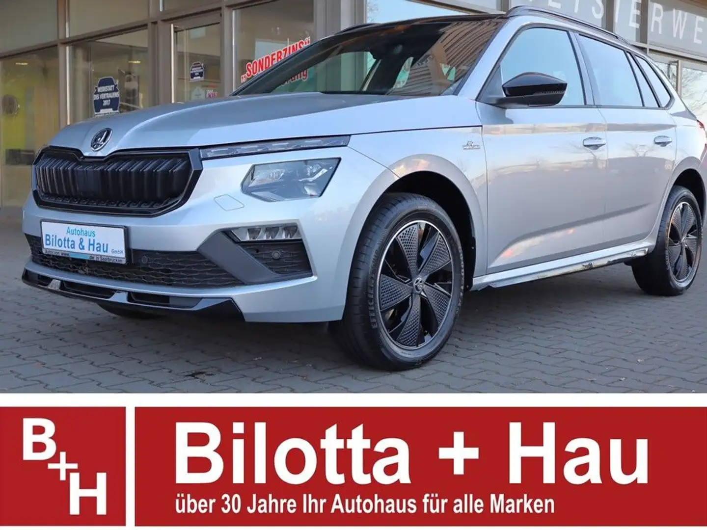 Skoda Kamiq 1.0 TSI Monte Carlo DSG !V-Cockpit+Pano! Argent - 1