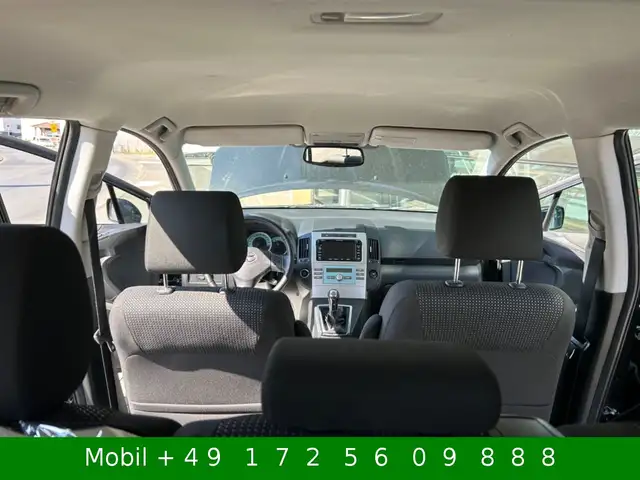 Toyota Verso view 10