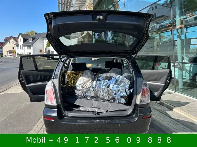 Toyota Verso view 12