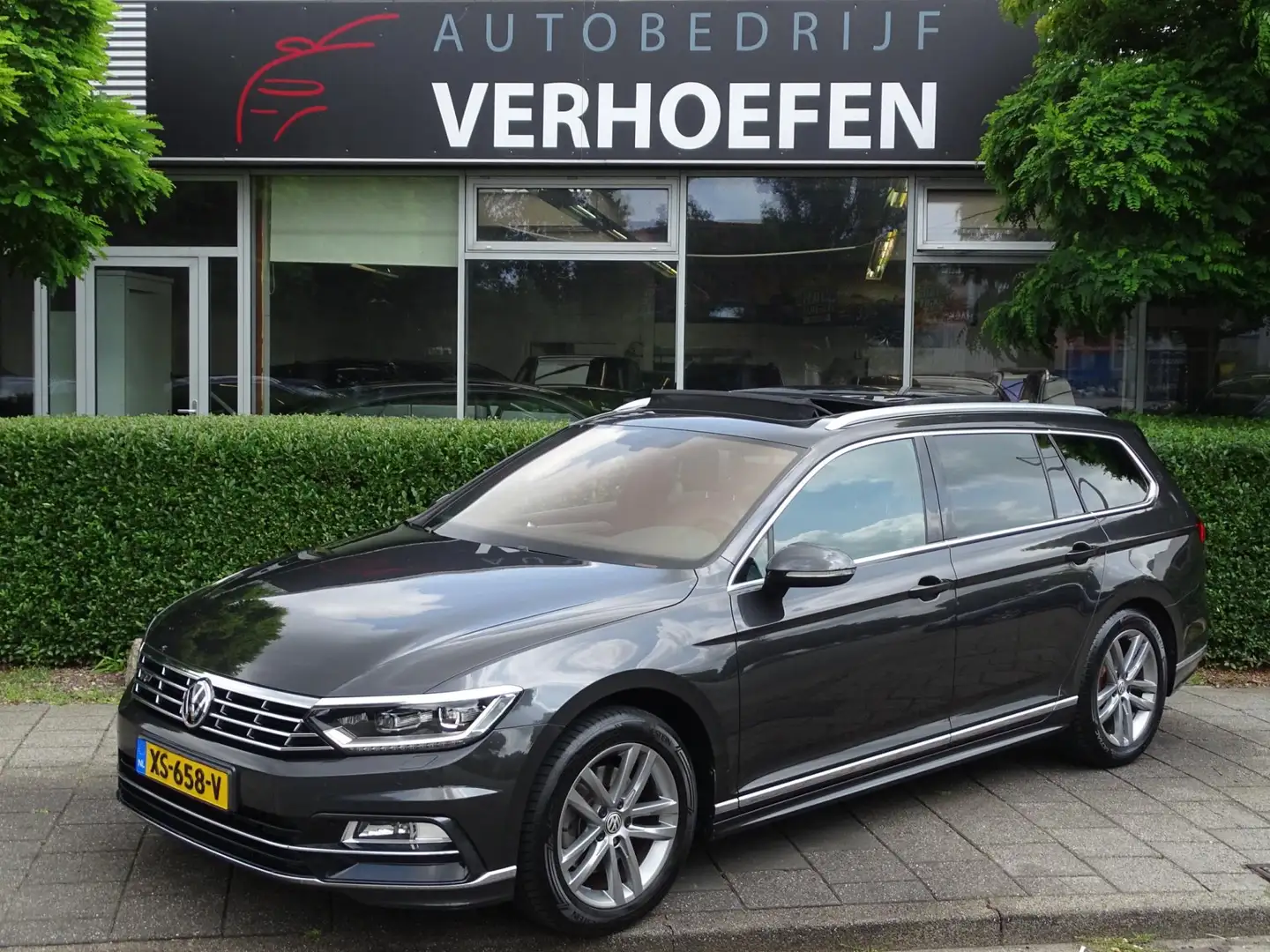Volkswagen Passat Variant 1.5 TSI Highline Business R - R-LINE - PANORAMA - Gris - 1