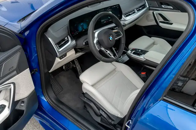 BMW X2 view 11