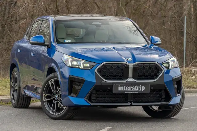 BMW X2 view 3