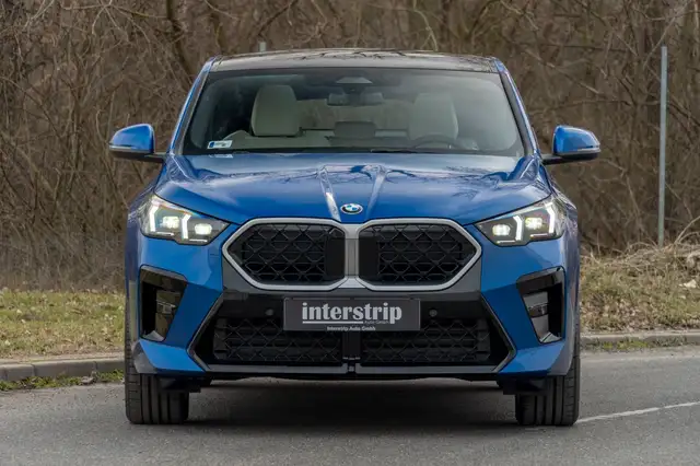BMW X2 view 2