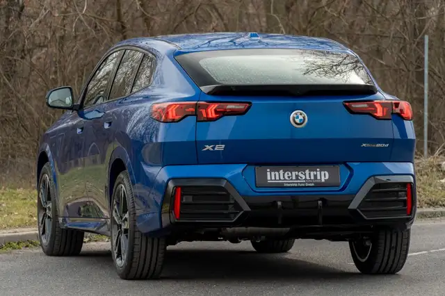 BMW X2 view 4