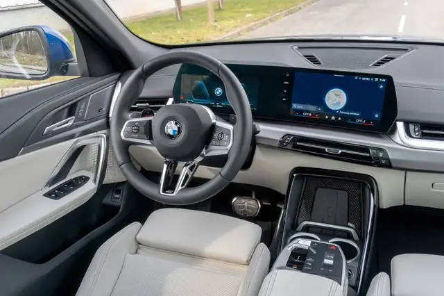 BMW X2 view 15