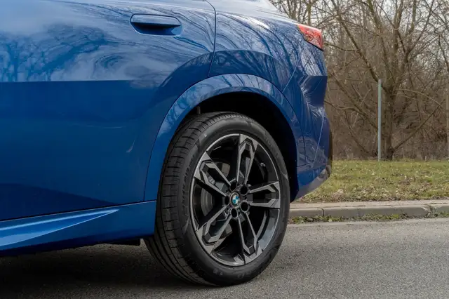 BMW X2 view 10