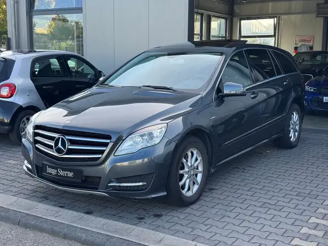 Mercedes-Benz R 350 L BlueTec 4Matic 7 Sitzer Lang Pano AHK