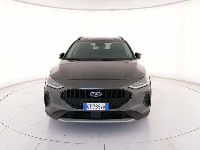 Ford Focus view 5