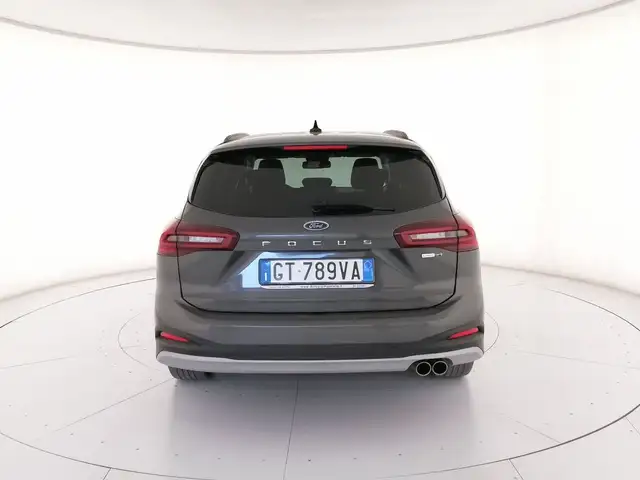 Ford Focus view 4