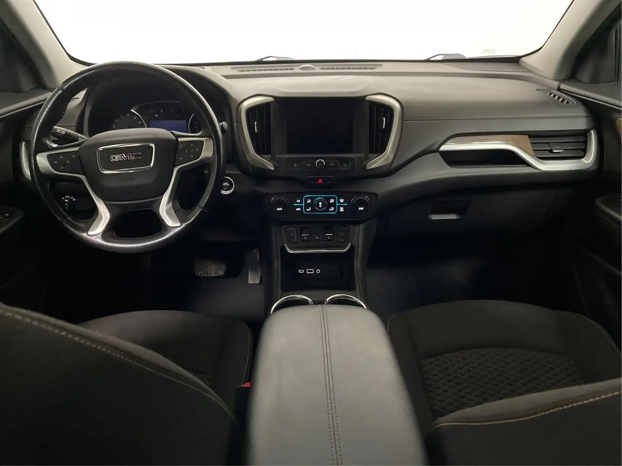 GMC Terrain снимка GMC Terrain