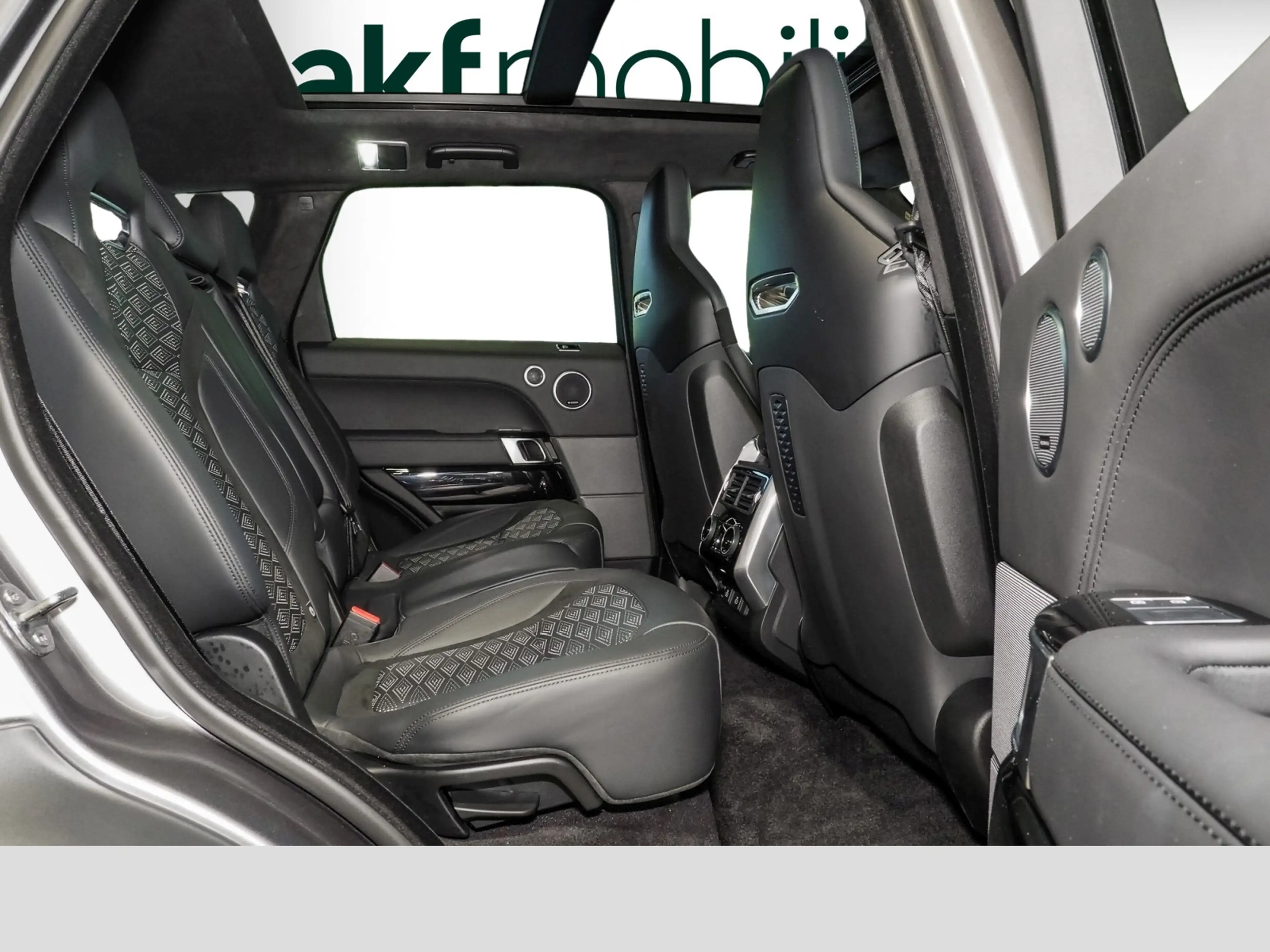Land Rover Range Rover Sport SVR 5.0 V8 P 575 — photo 10