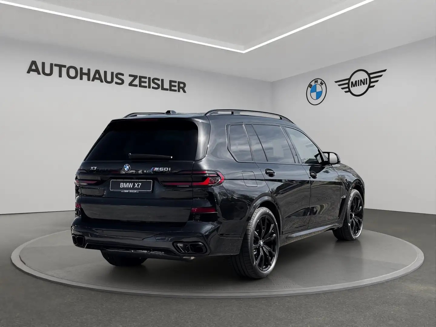 BMW X7 M 60i M Sport Pro 22"LM AHK Standheizung Fekete - 2