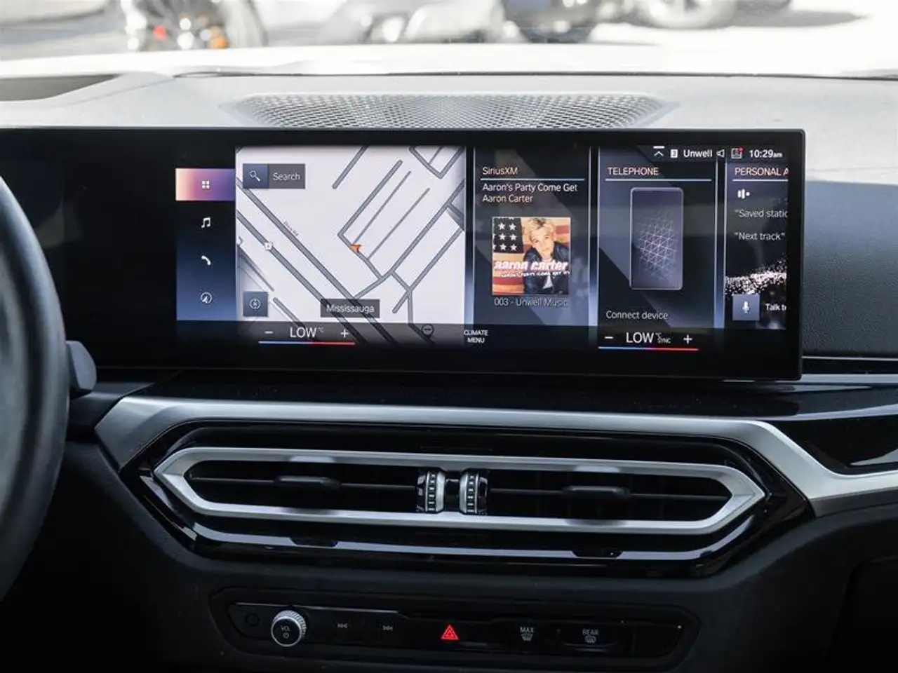 BMW 2 Series photo BMW 2 Series