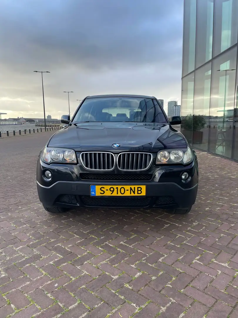BMW X1 2.5si High Executive Zwart - 2