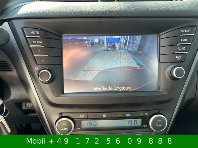 Toyota Avensis view 12