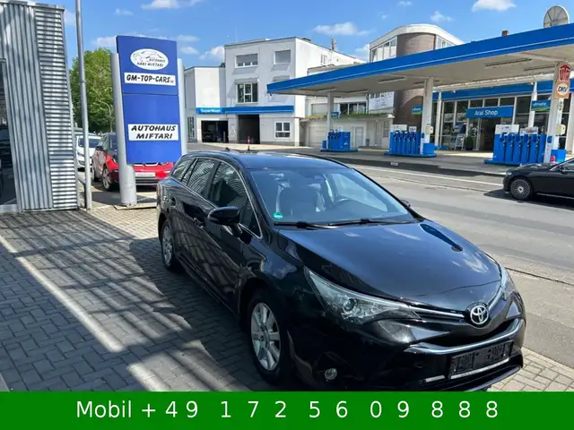 Toyota Avensis view 9