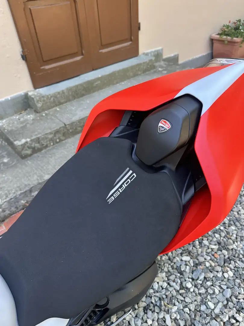 Ducati Panigale V4 S corse - 2