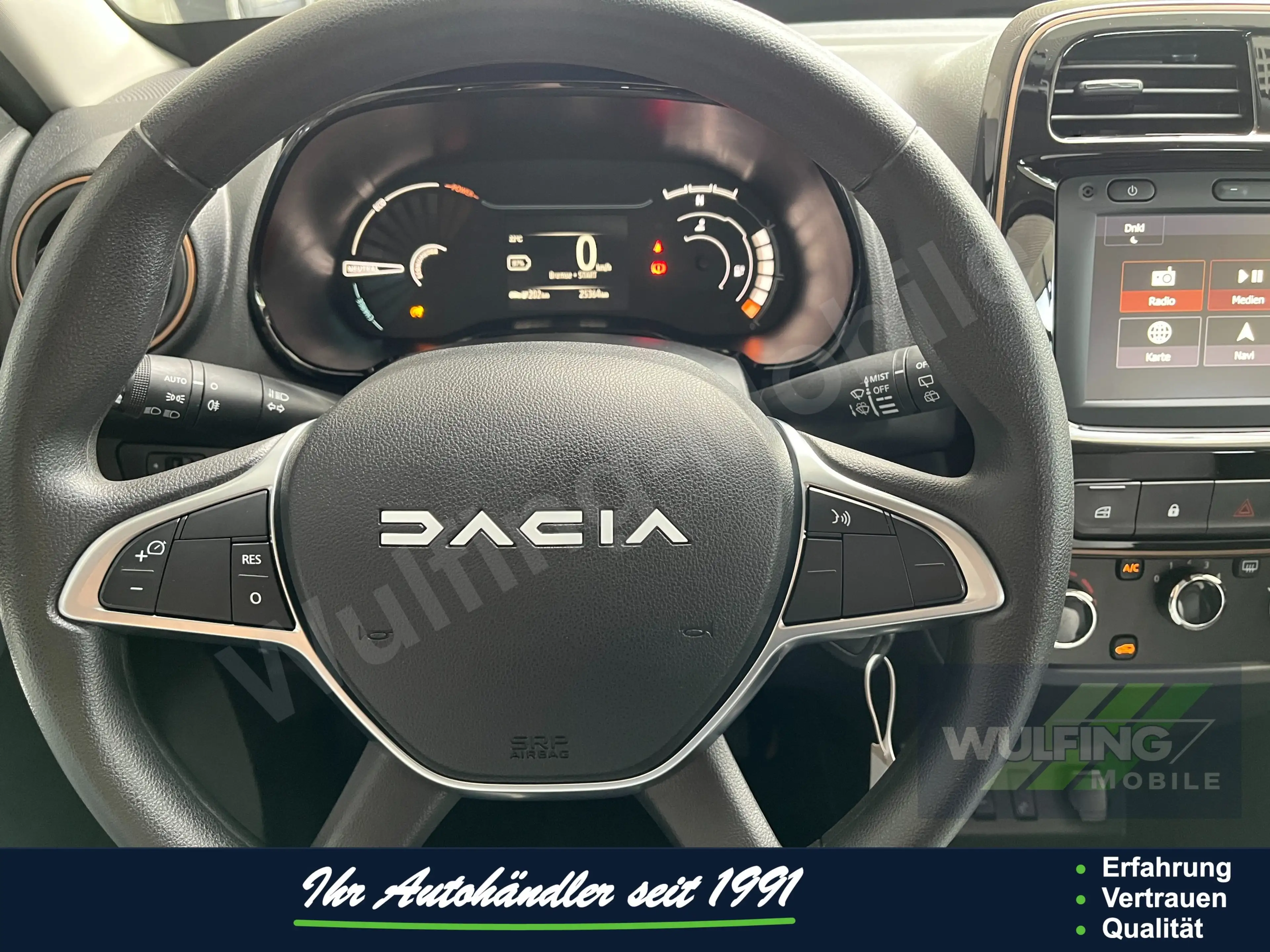 Dacia Spring Extreme Electric 65 — photo 11