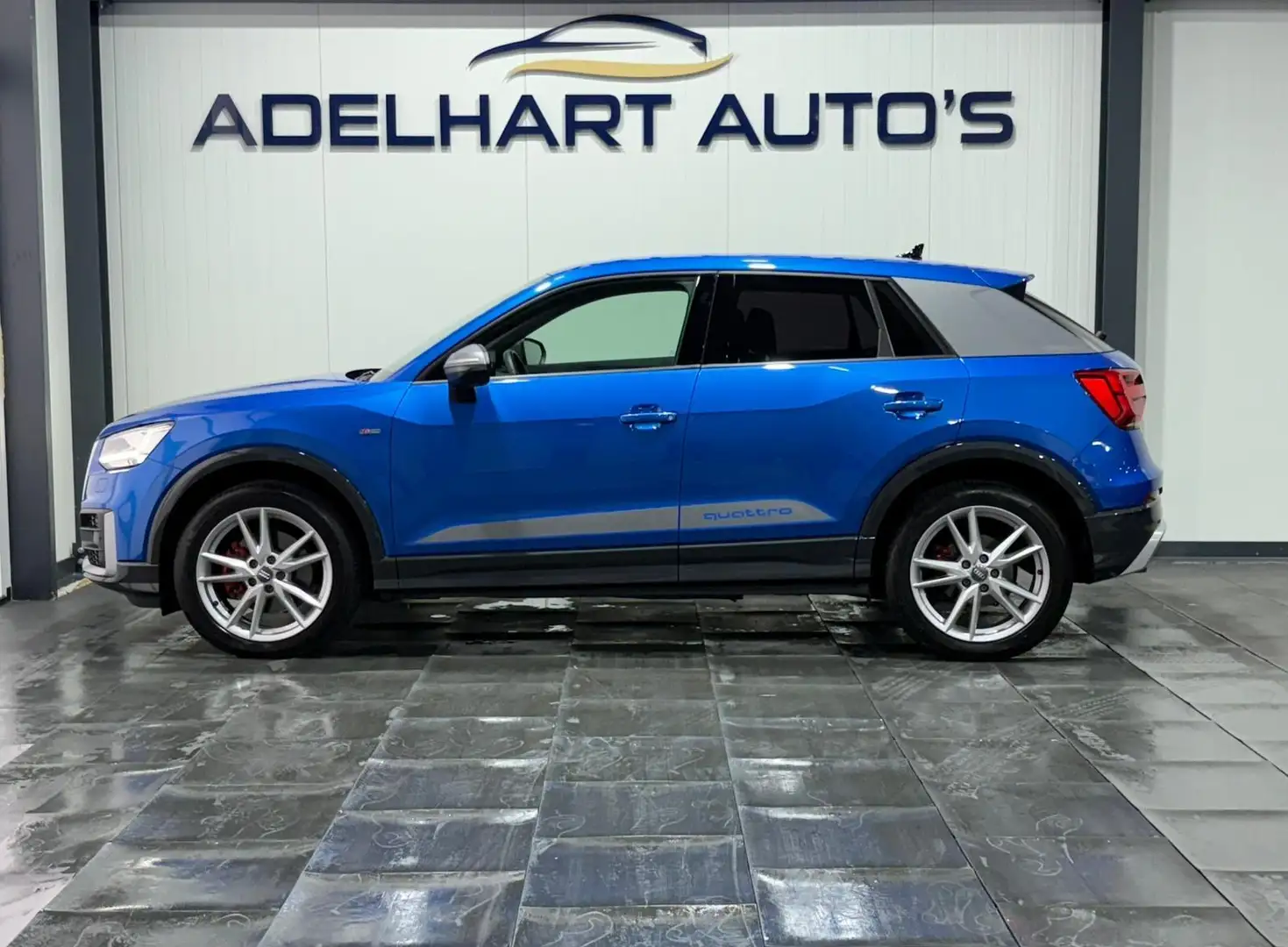 Audi Q2 40 TFSI 190 PK quattro S Line Edition Automaat / N Blau - 2