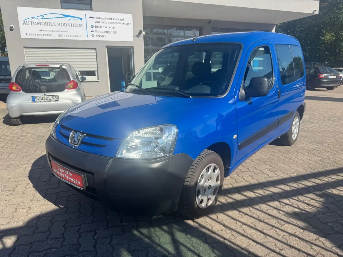Peugeot Partner Blau - 1