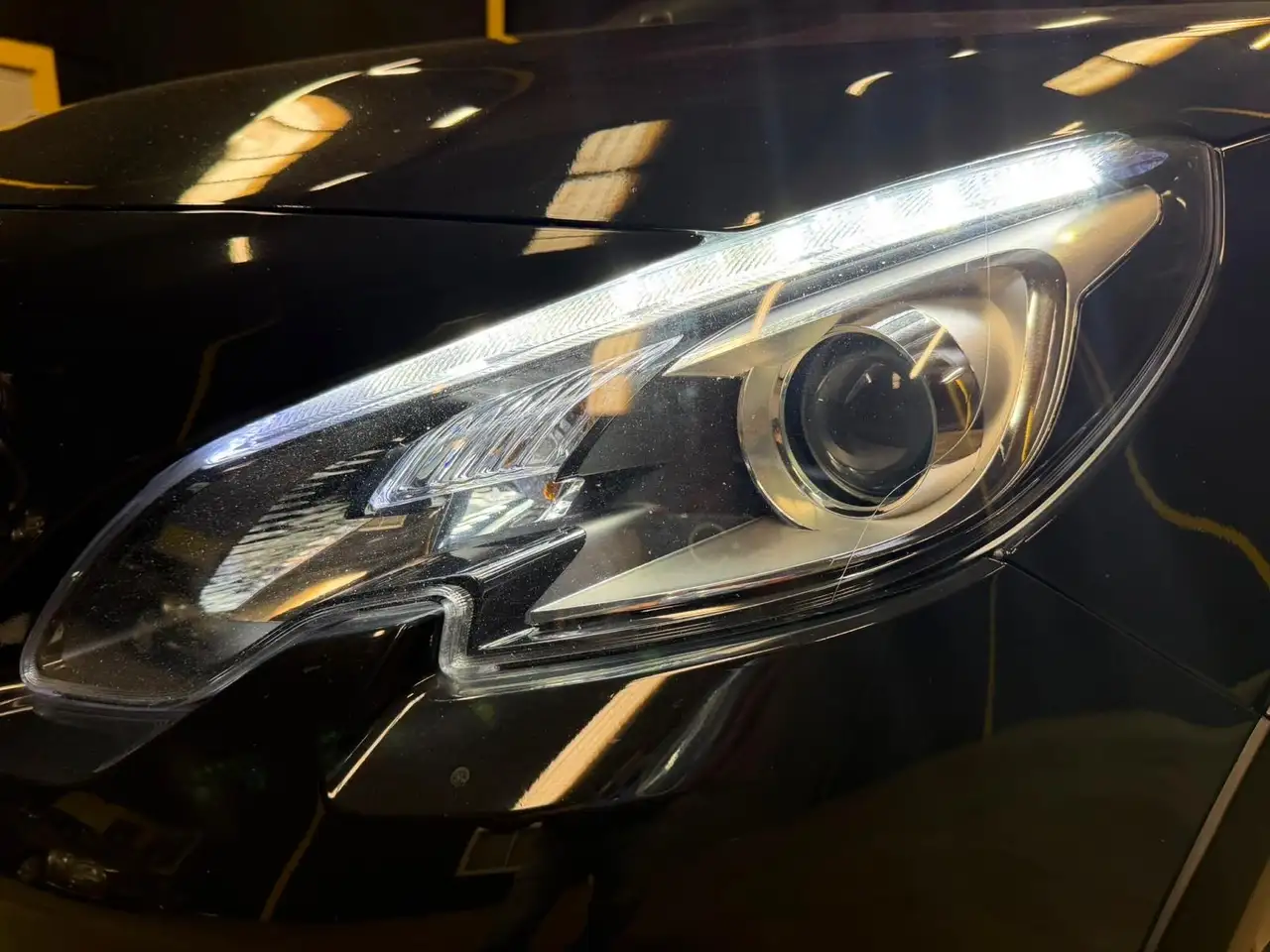 Peugeot 2008 2008 — photo 9