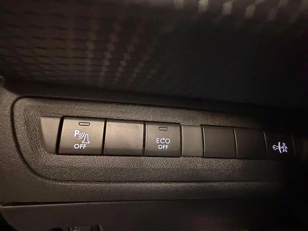 Peugeot 2008 2008 — photo 17