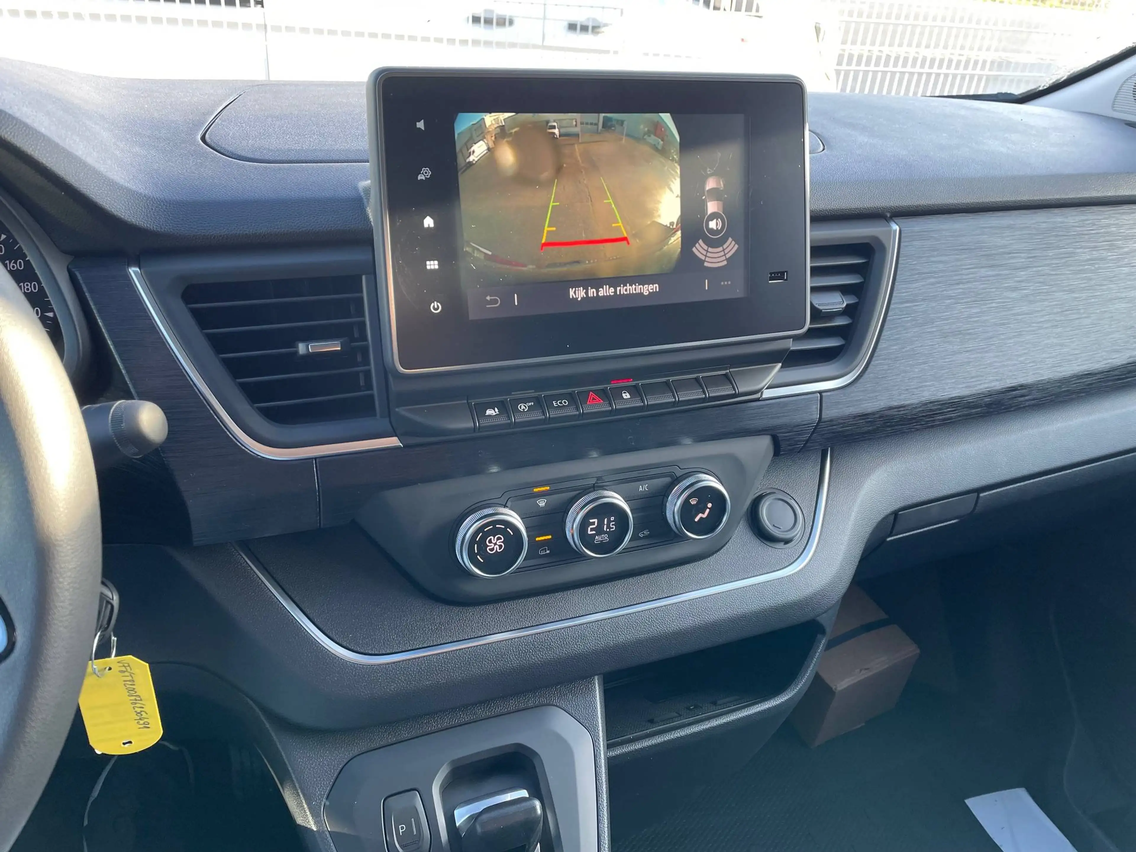 Renault Trafic VAN L2H1 — photo 9