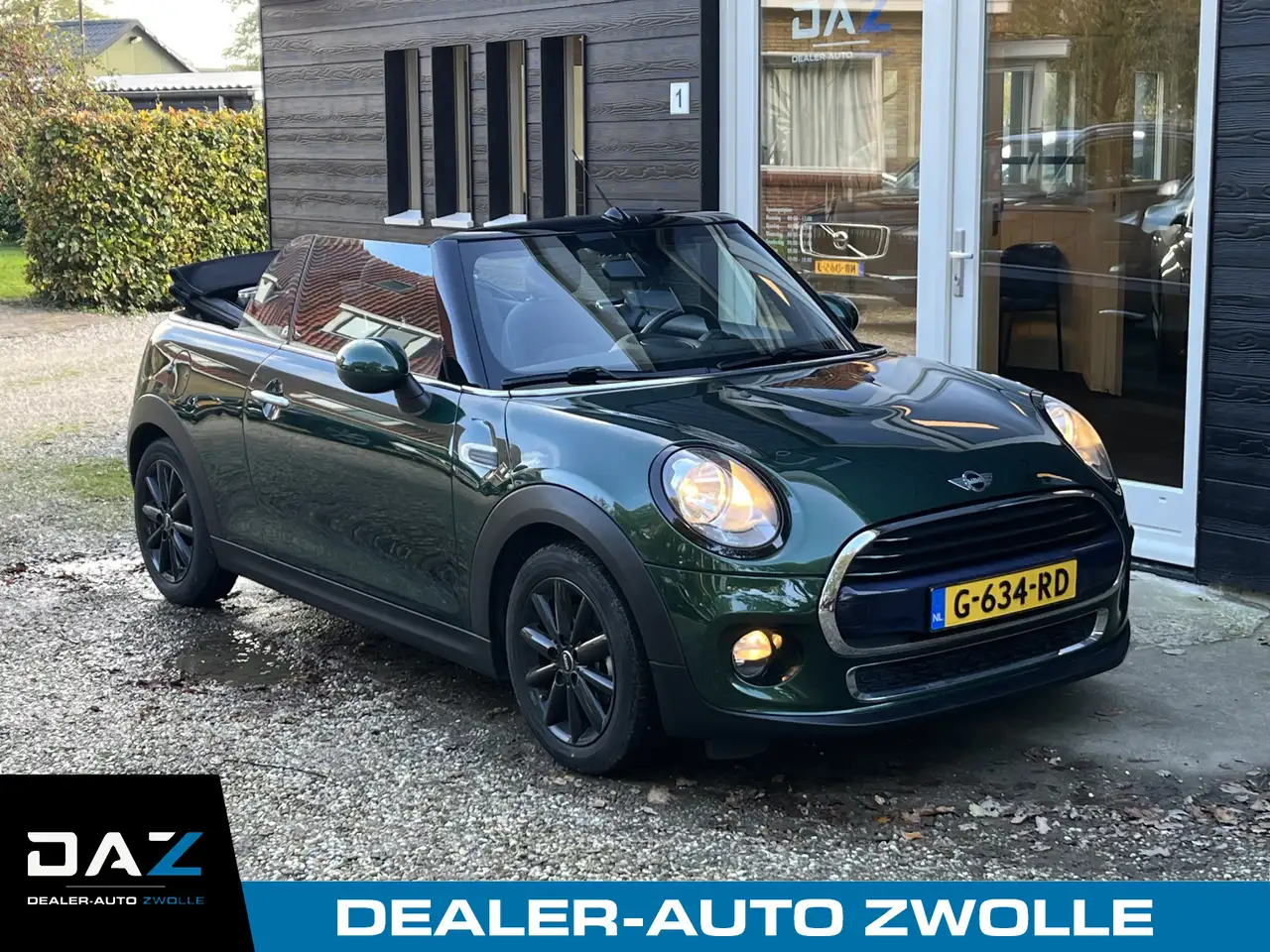 MINI Cooper Cabrio