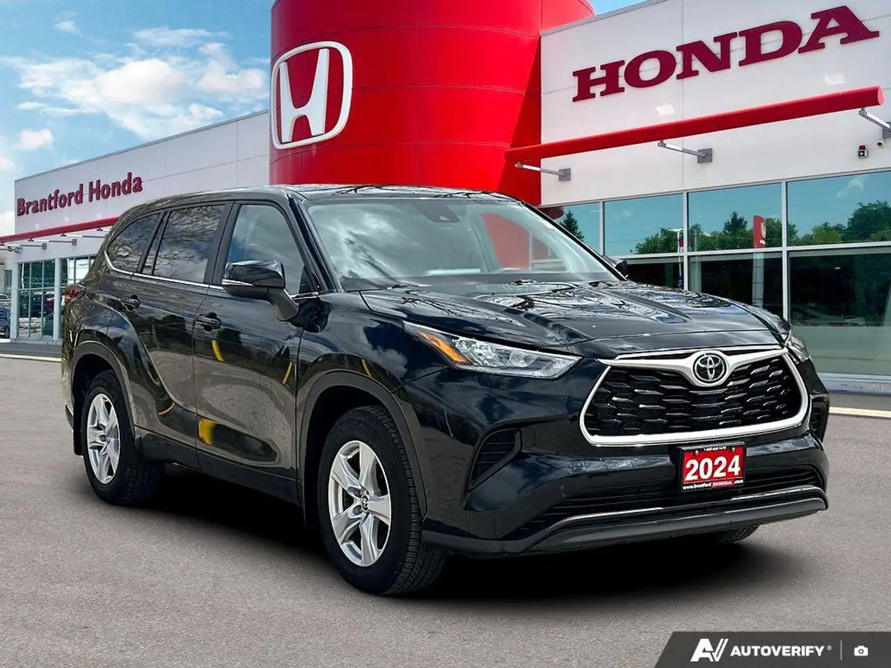 Toyota Highlander снимка Toyota Highlander