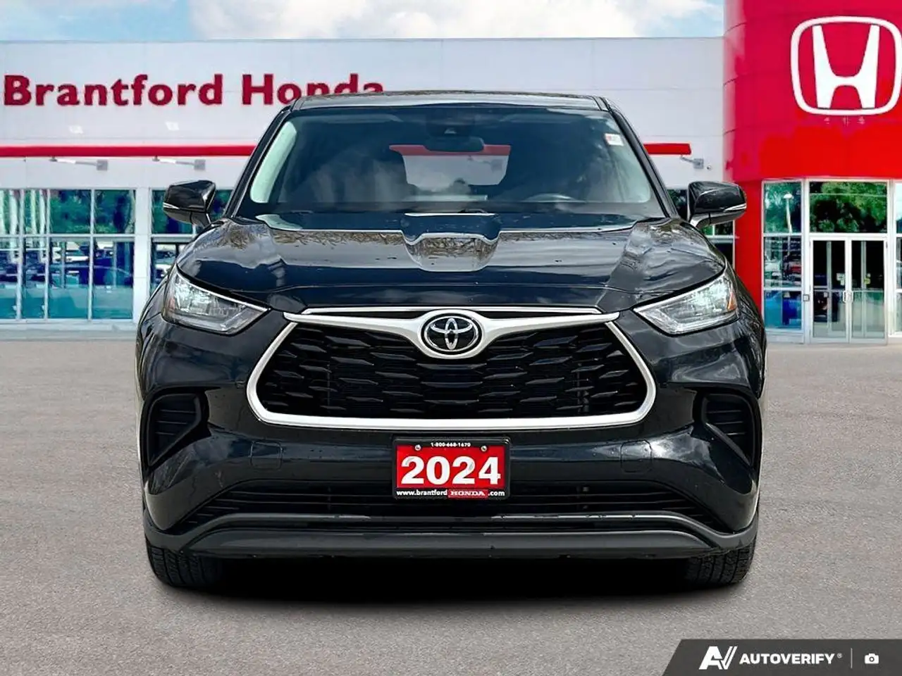 Toyota Highlander снимка Toyota Highlander