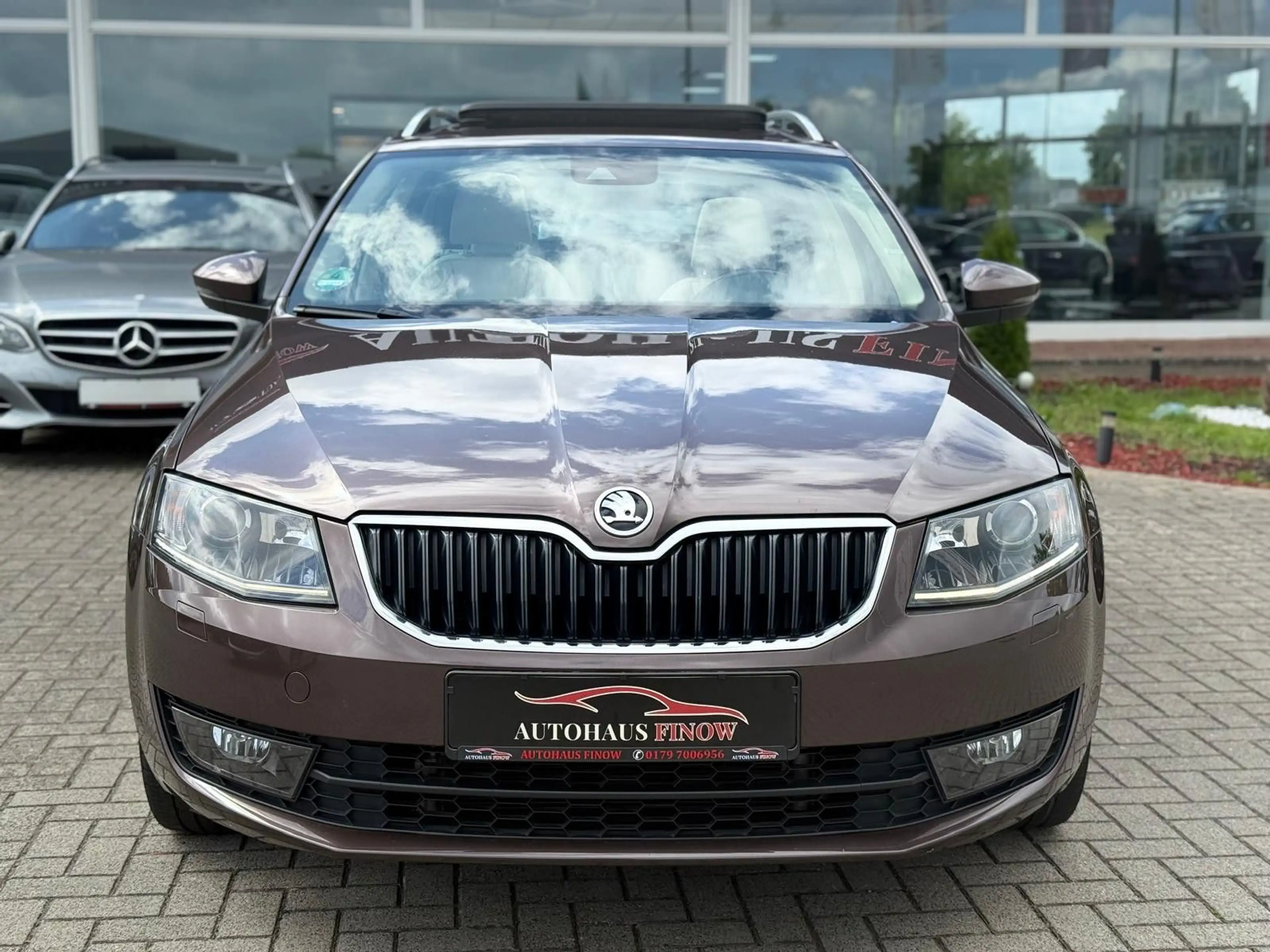 Skoda Octavia Combi 1.8 TSI"DSG"Elegance"PANO"SPUR ASS — photo 4