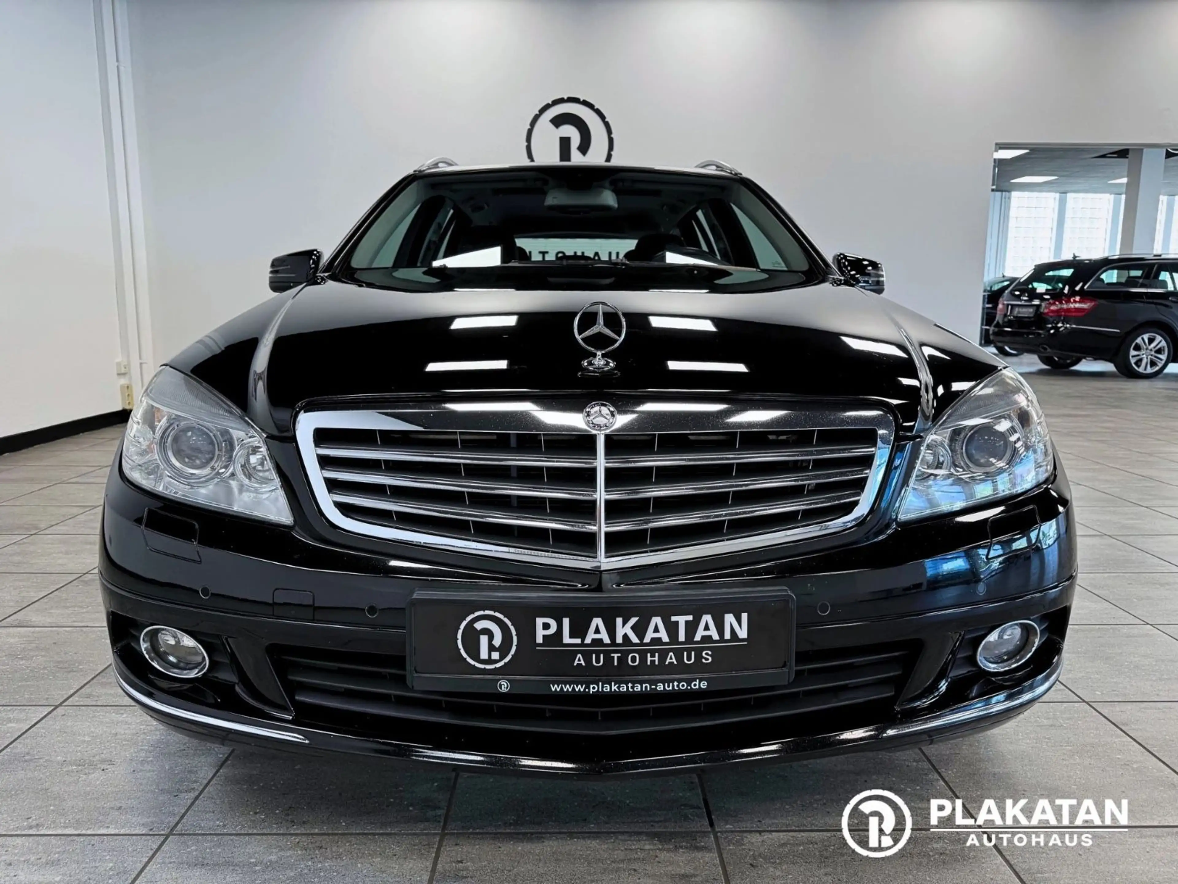 Mercedes-Benz C 350 C T-Modell Bi-Xenon Leder Navi Scheckheft — photo 2