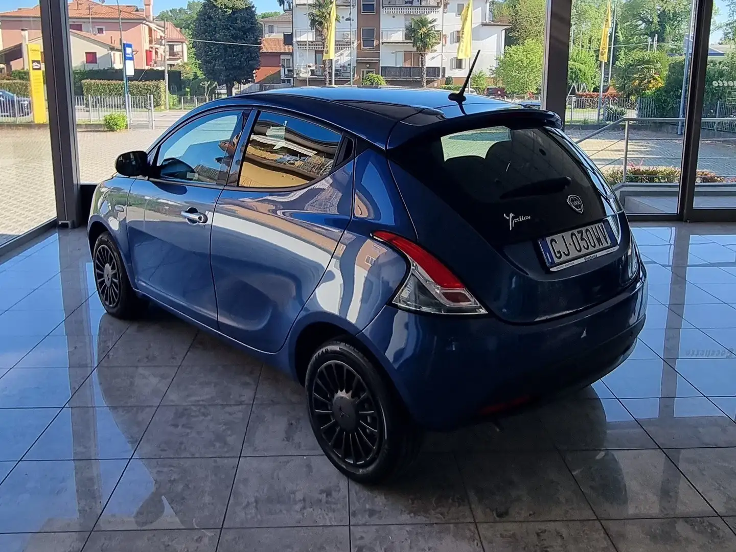 Lancia Ypsilon Ypsilon 1.0 firefly hybrid Silver s Blu/Azzurro - 1