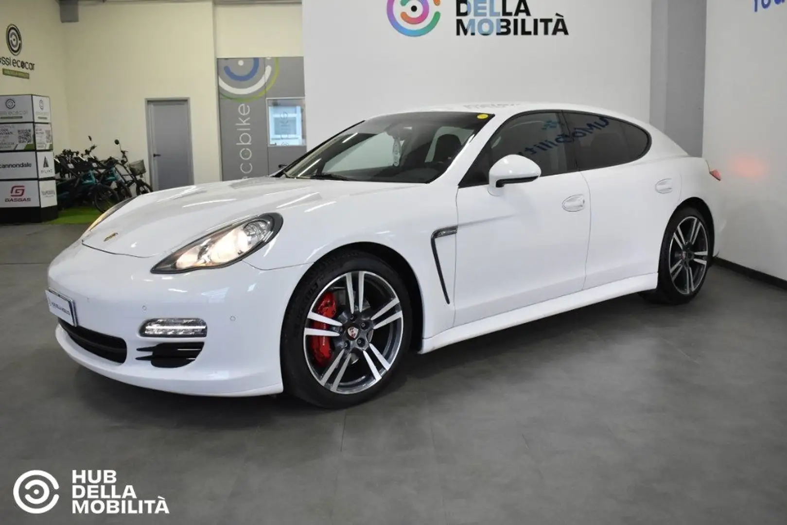 Porsche Panamera 3.6 4 Blanc - 2