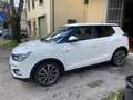 SsangYong Tivoli Tivoli 1.6d Go c/aebs awd auto my18 Bianco - thumbnail 1