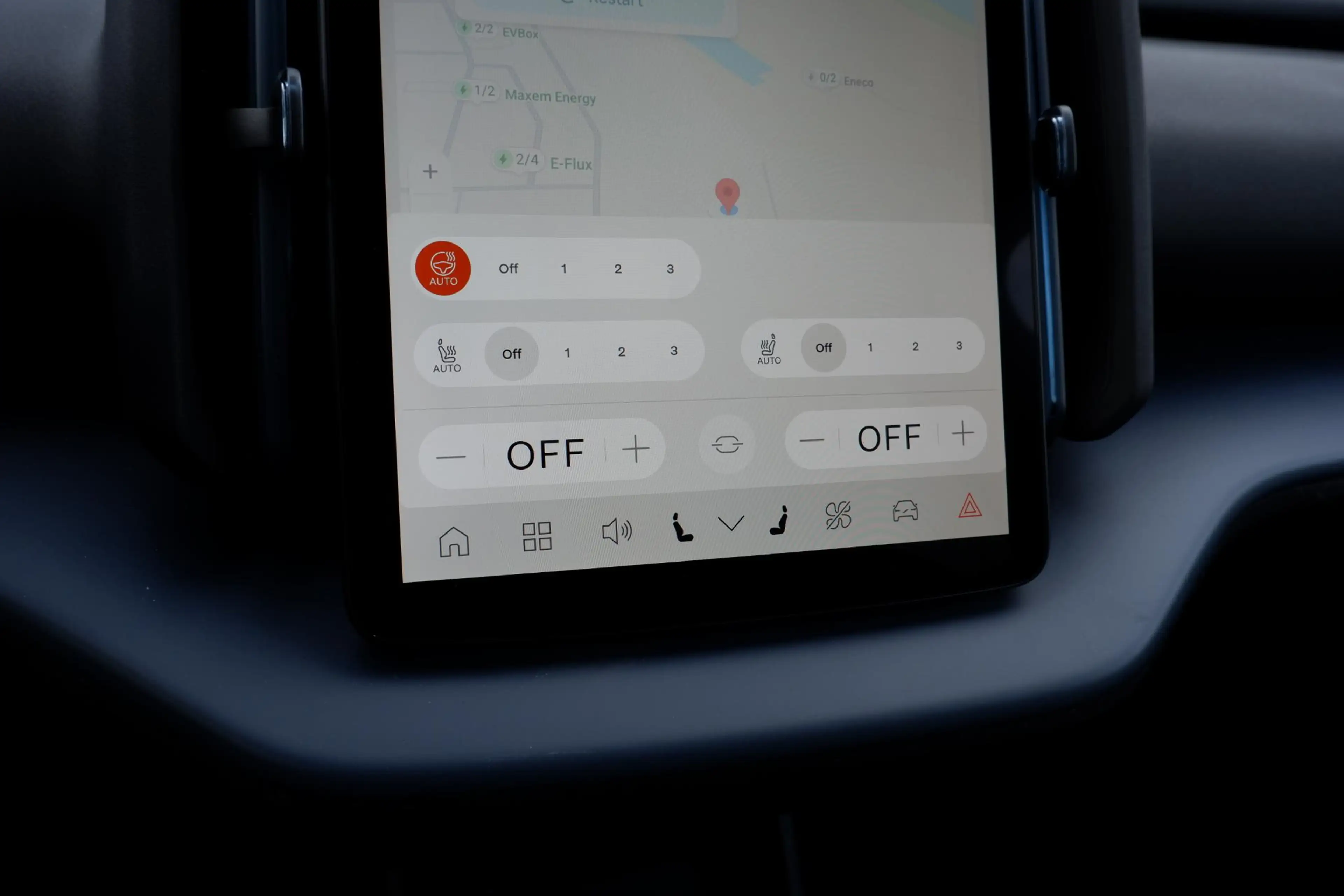 Volvo EX30 P5 Long Range Plus Europa 69 kWh | | Apple carplay — photo 15