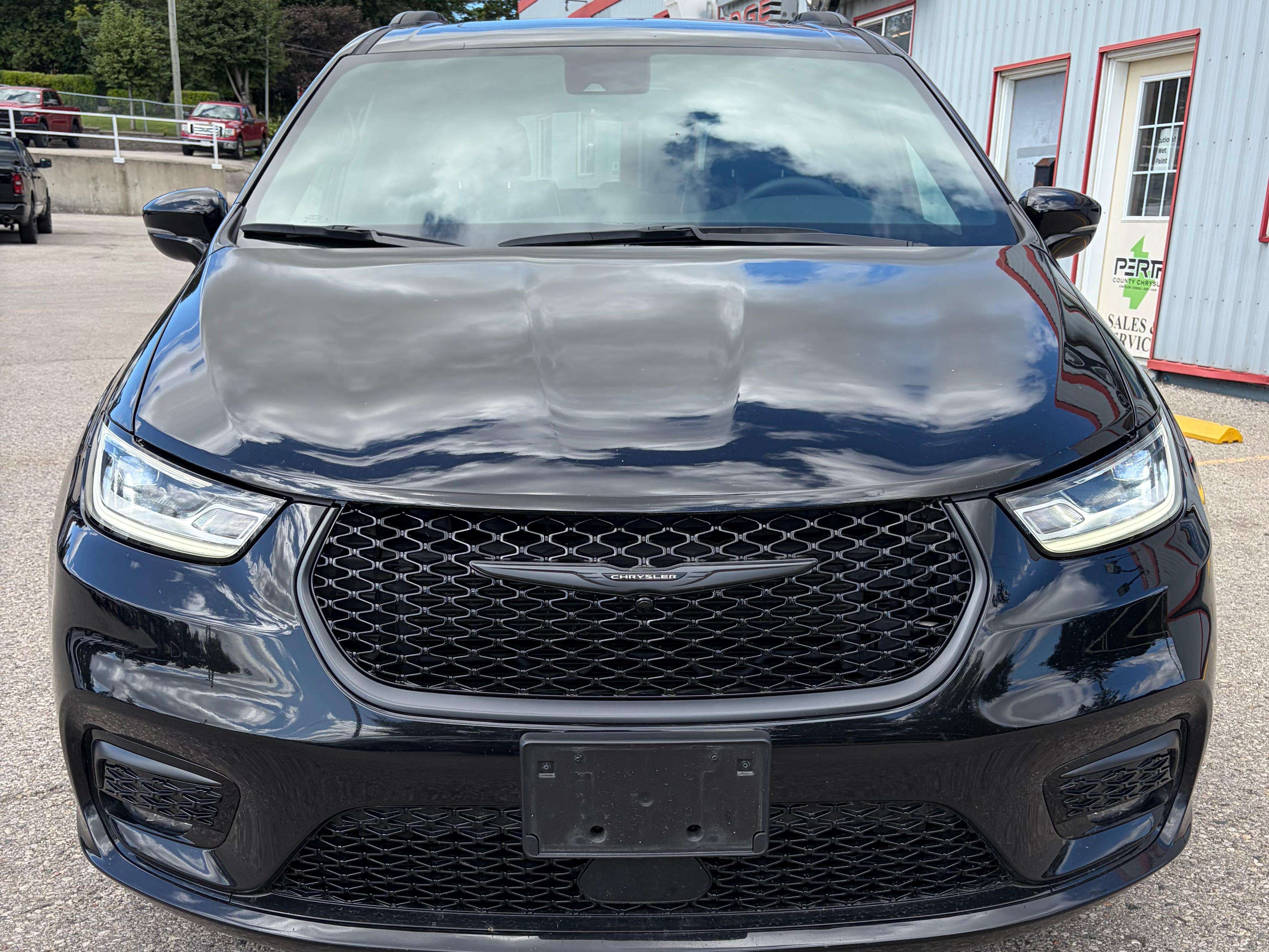 2025 Chrysler Pacifica
