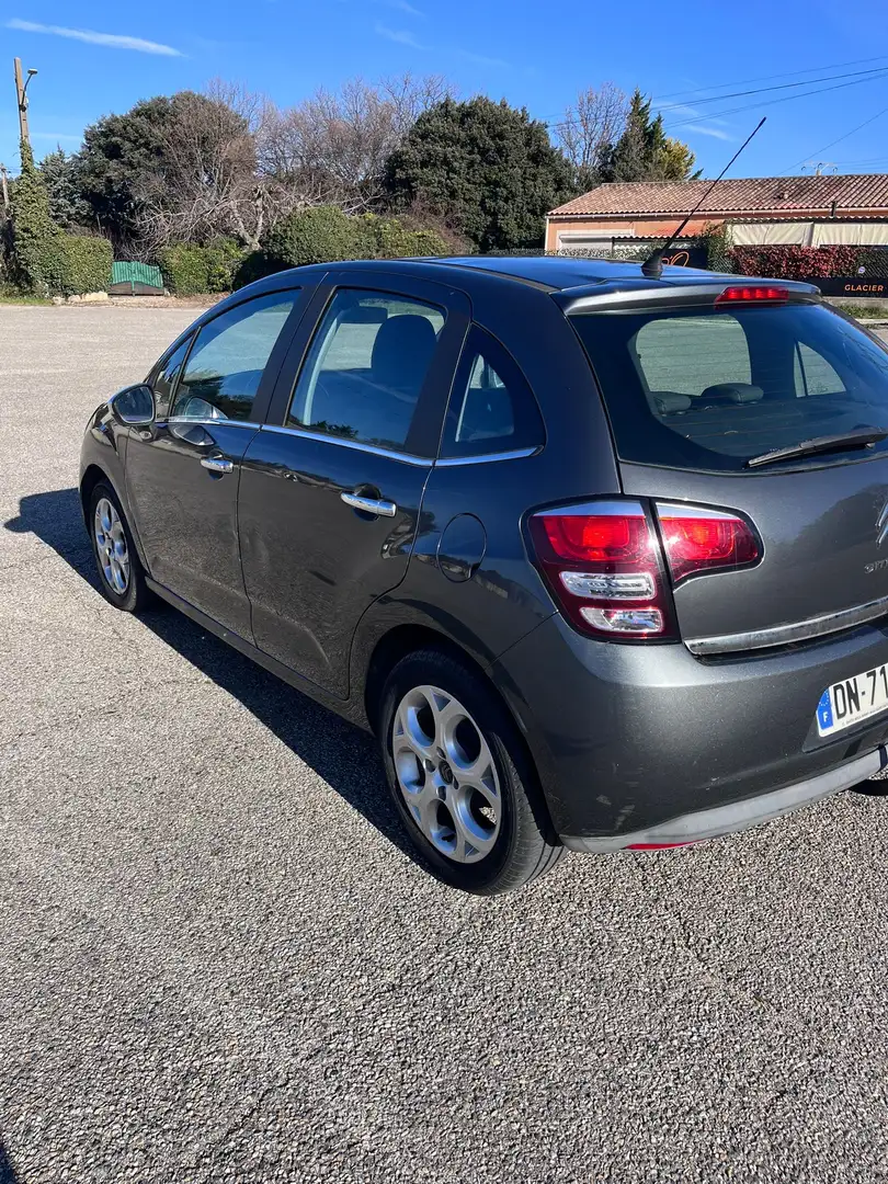 Citroen C3 HDi 90 Exclusive - 2