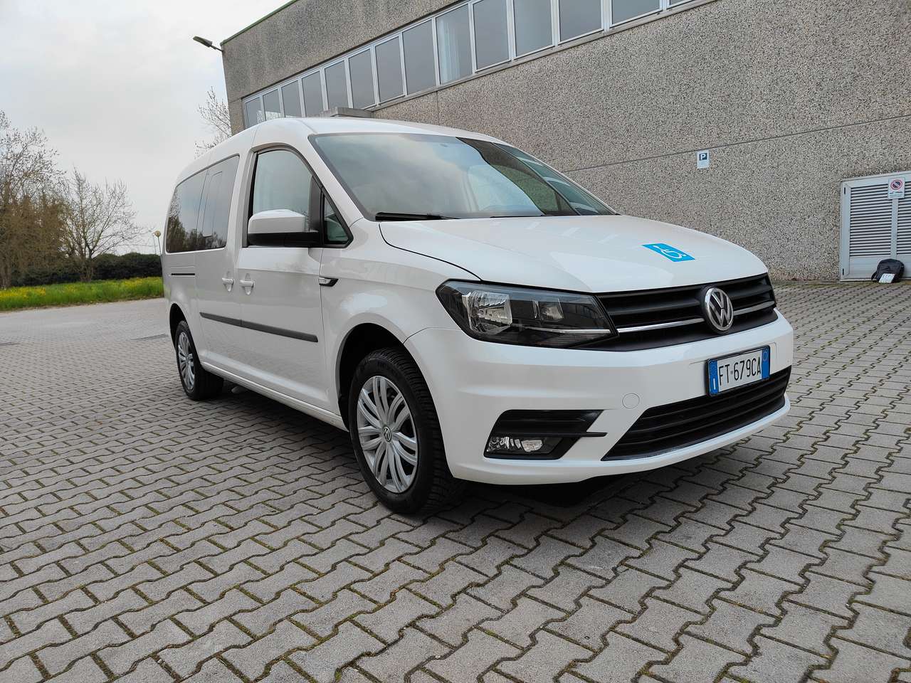 Volkswagen Caddy Maxi 7 Posti F-Style Trasporto disabile