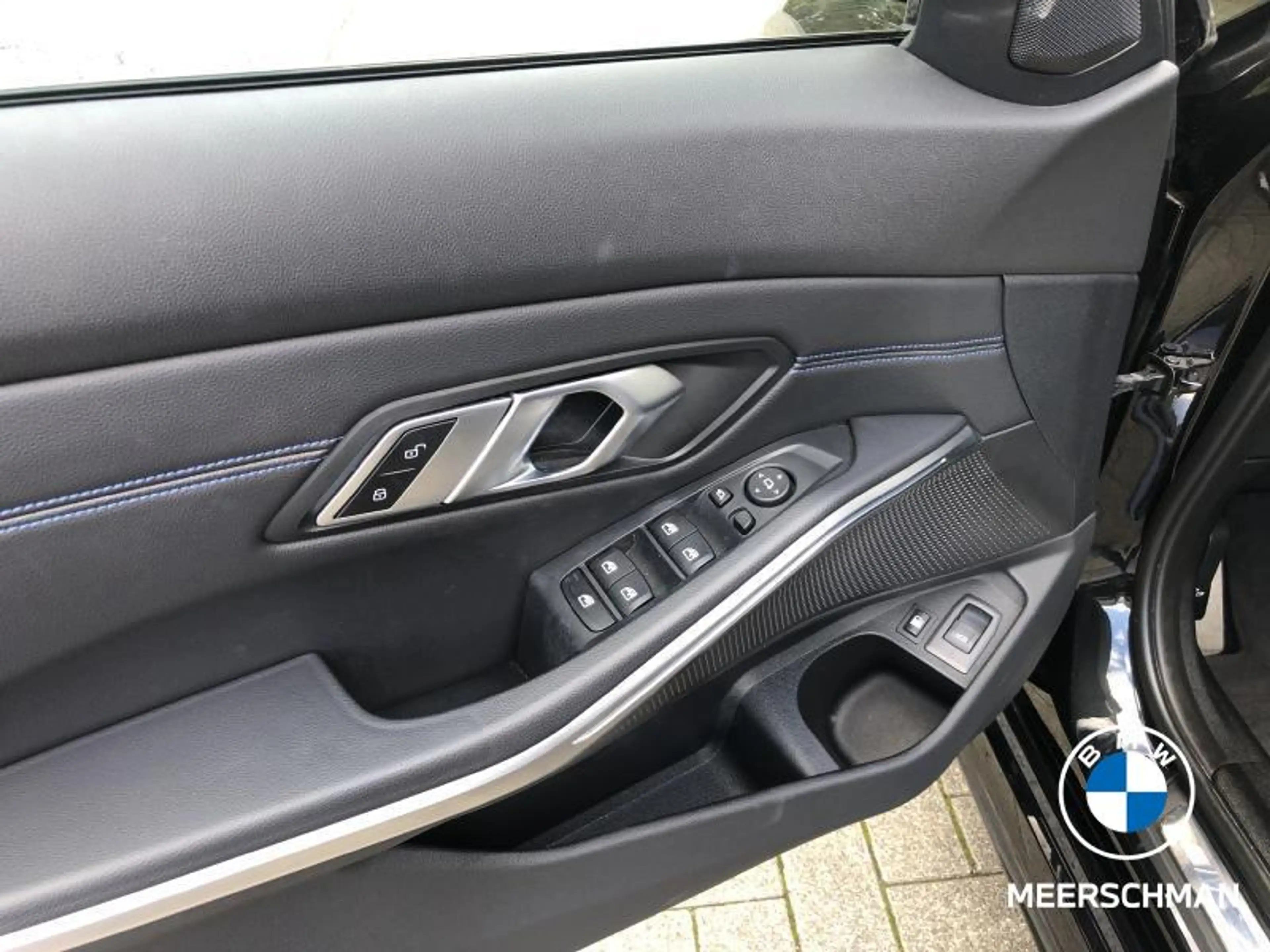 BMW 330 Msport alarm comf gps dab hifi — photo 11