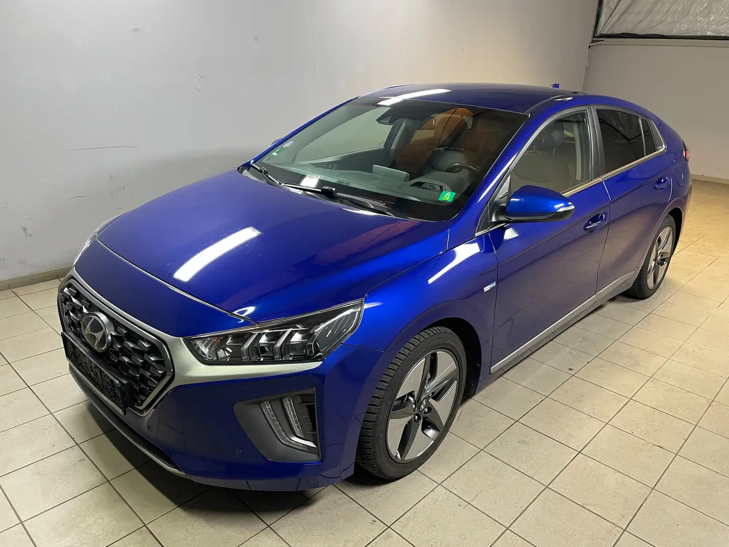 Hyundai IONIQ Premium Hybrid Albastru - 1