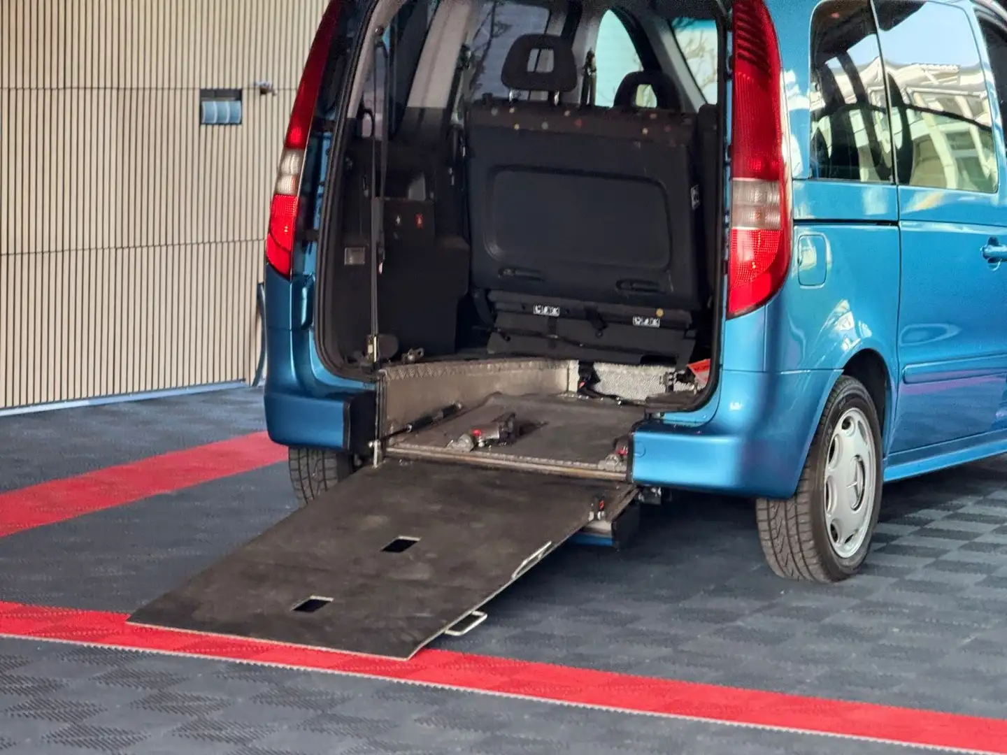 Mercedes-Benz Vaneo CDI 1.7 Behindertengerecht-Rampe Albastru - 1