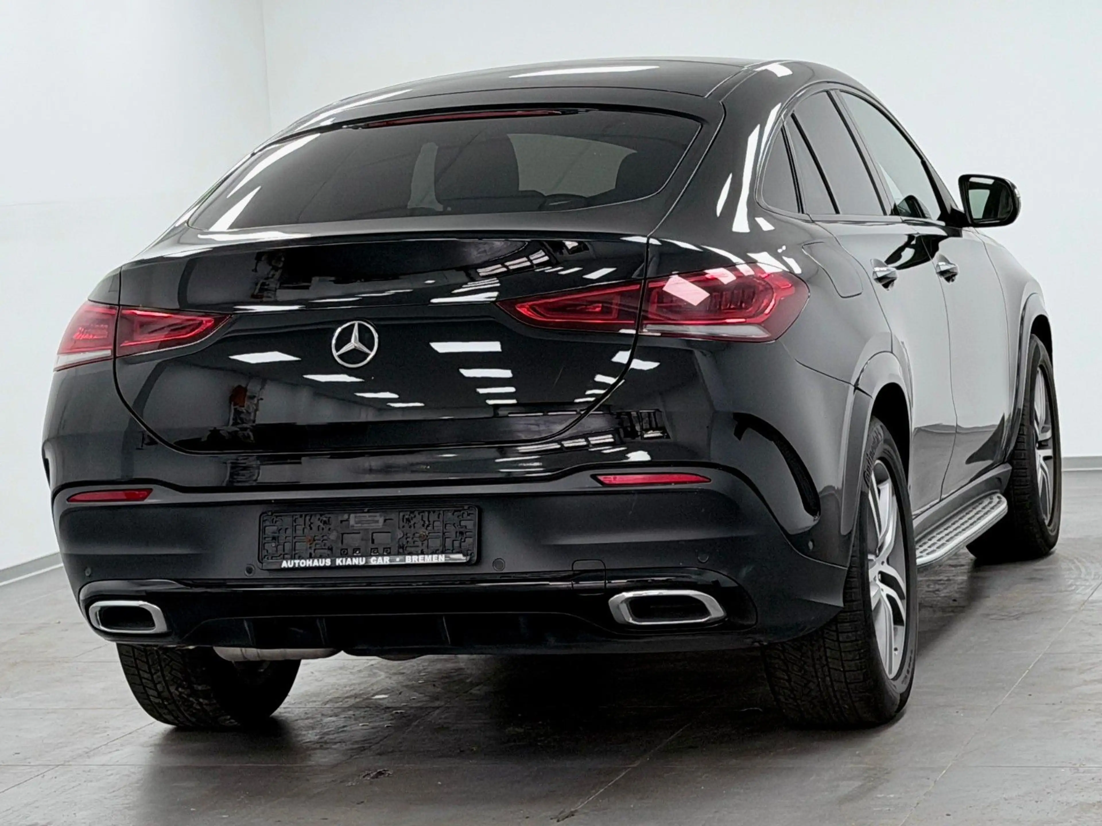 Mercedes-Benz GLE 350 d Coupe 4Matic AMG-L PANO+NAVI+WIDE+BURM — photo 5