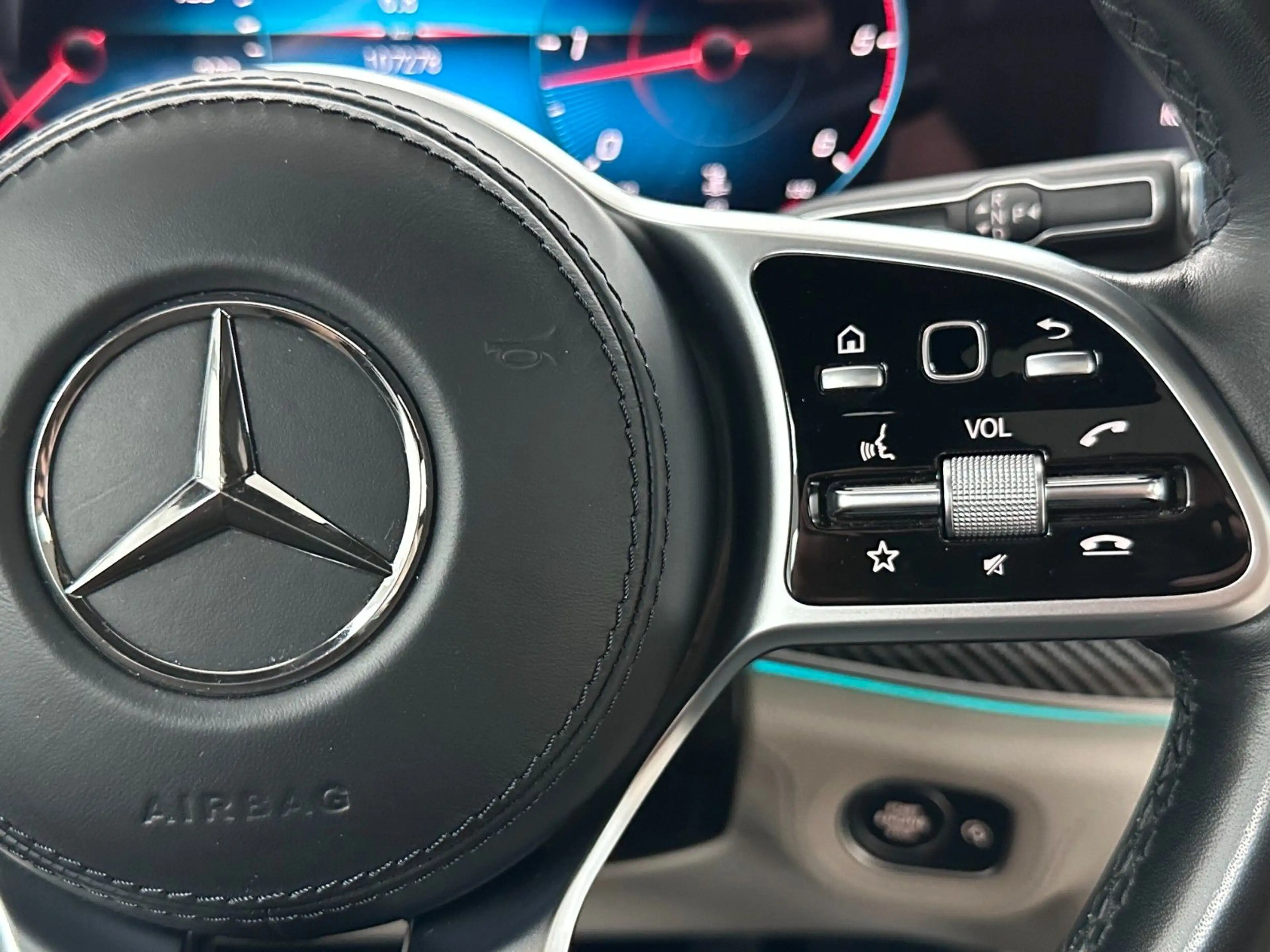 Mercedes-Benz GLE 350 d Coupe 4Matic AMG-L PANO+NAVI+WIDE+BURM — photo 24