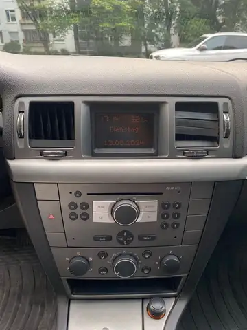 Opel Vectra view 10