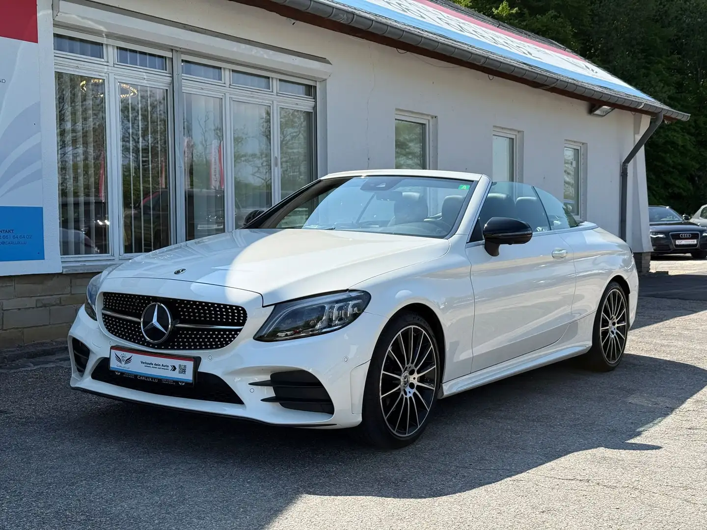 Mercedes-Benz C 200 C 200 4Matic AMG Weiß - 2