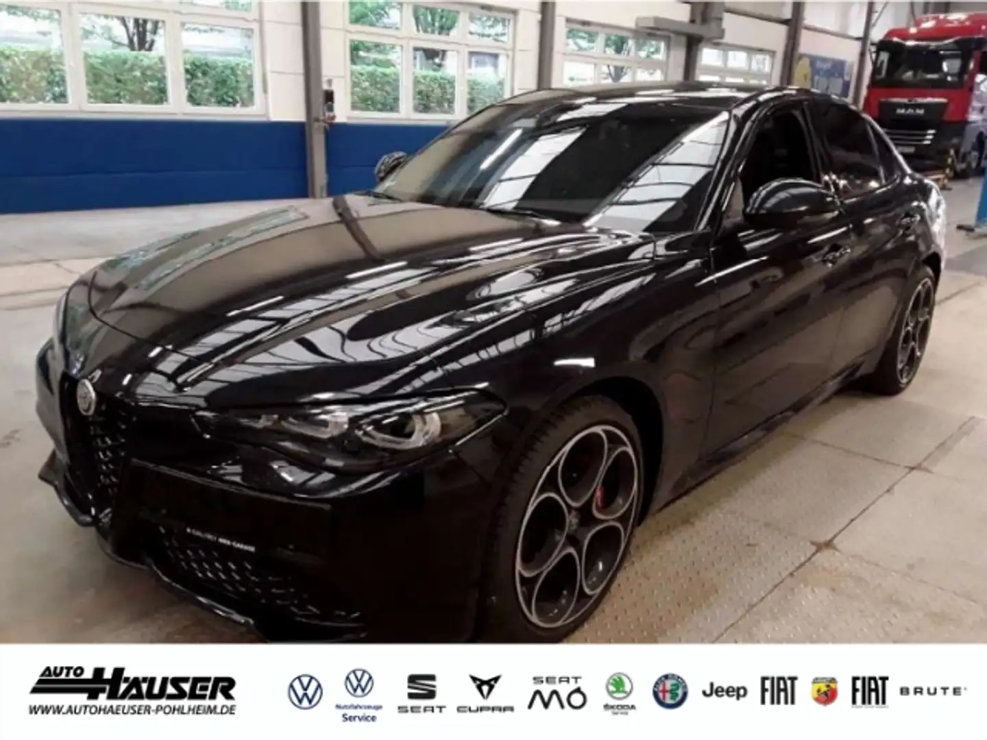 Alfa Romeo Giulia Competizione 2.0 Turbo AT8 Q4 HARMAN-KARDON EL. SI Zwart - 2